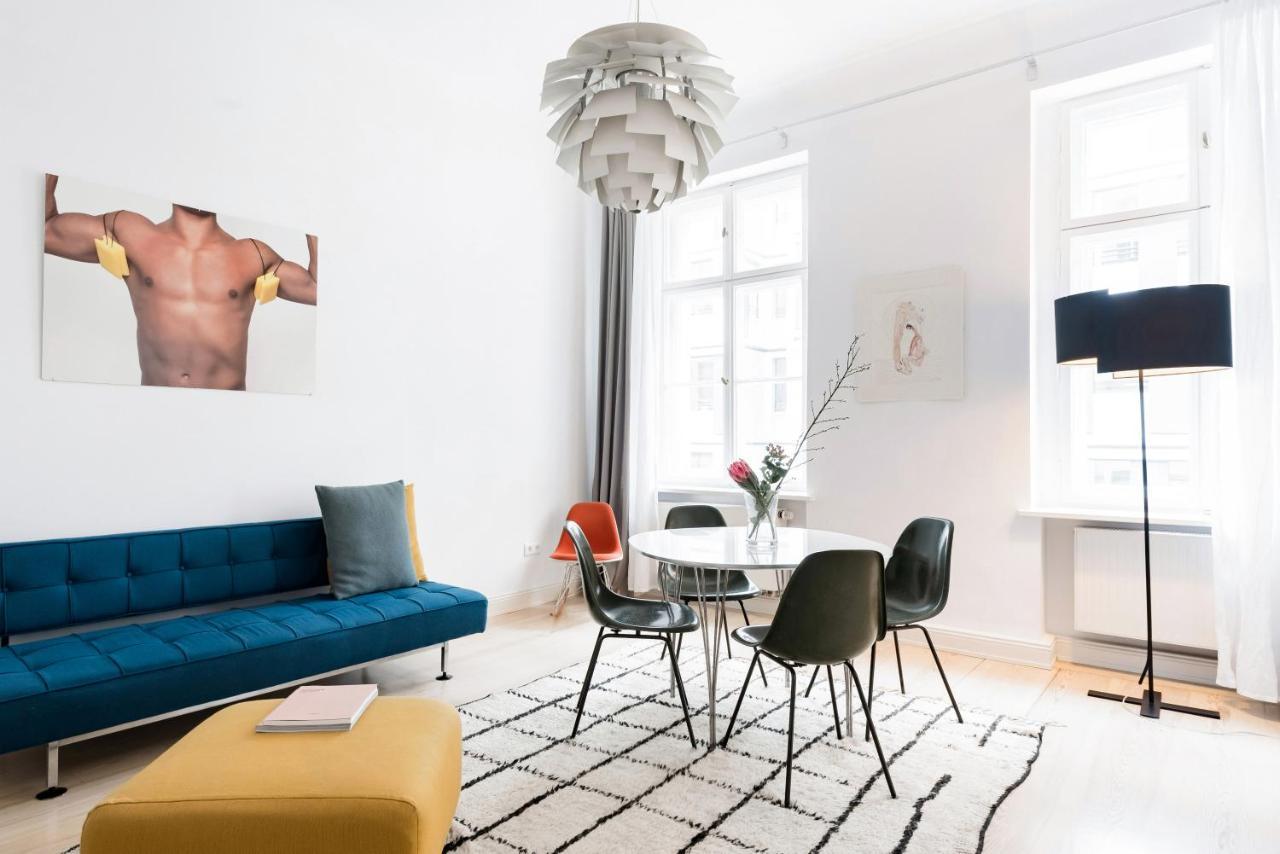 Luxury 2 Bedroom In The Heart Of Mitte, * Berlijn